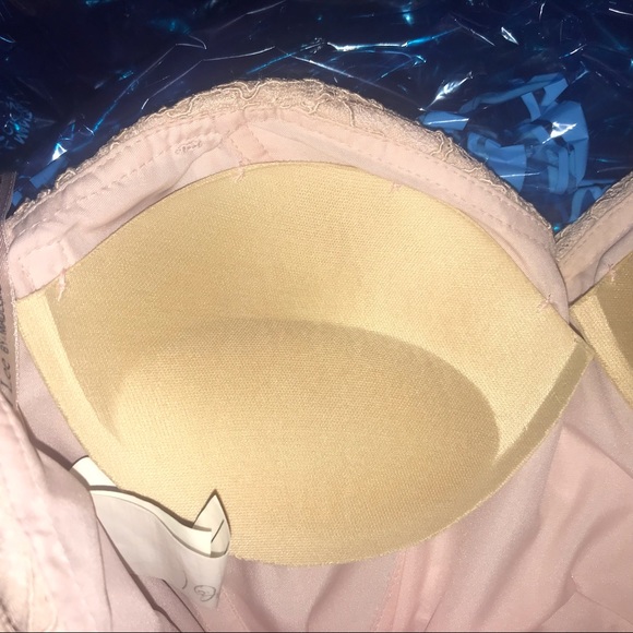 Meet your Posher, Jenalee - Picture 2 of 5